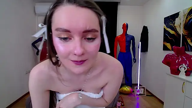 CloudGrace online show from February 20, 2025, 4:25 pm