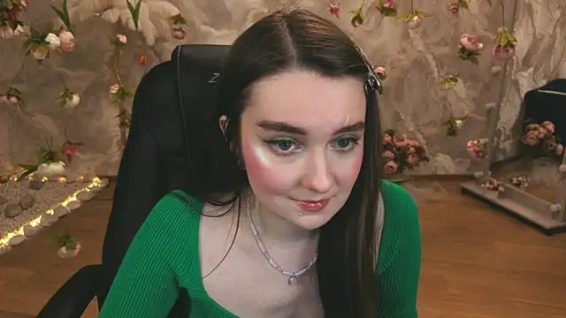 CloudGrace online show from April 13, 2026, 6:13 pm