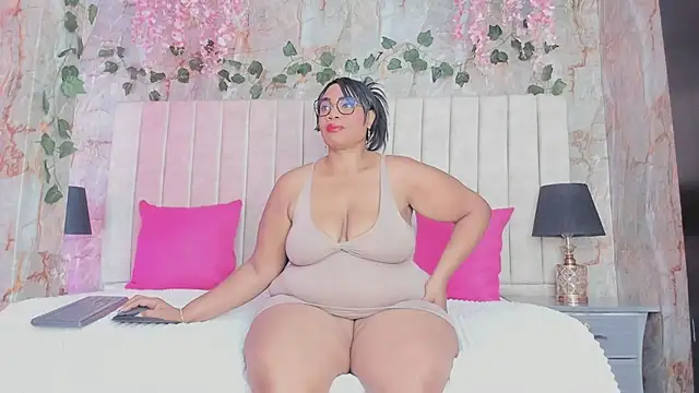 AranzaLatinBlacks online show from March 19, 2025, 6:23 pm