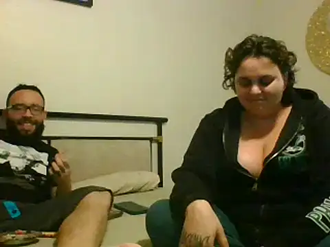 Snapshot of lyshaa chatting on February 12, 2025, 5:26 am lyshaa online show from February 12, 2025, 5:26 am