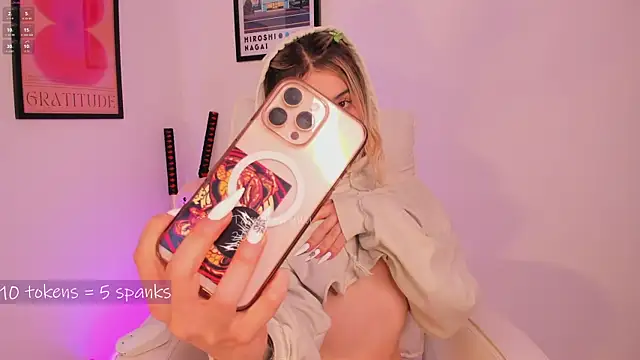  Tammara  online show from April 1, 2026, 1:41 pm