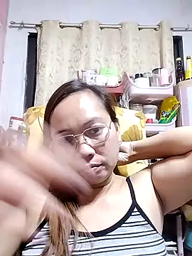 Snapshot of asianwet4u chatting on February 7, 2025, 9:58 am asianwet4u online show from February 7, 2025, 9:58 am