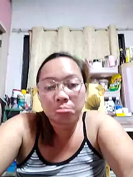 Snapshot of asianwet4u chatting on February 7, 2025, 2:04 pm asianwet4u online show from February 7, 2025, 2:04 pm