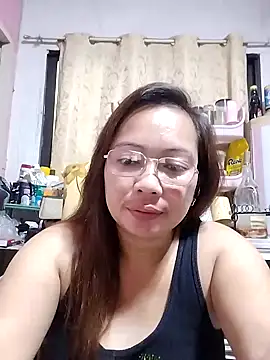 Snapshot of asianwet4u chatting on February 14, 2025, 9:13 am asianwet4u online show from February 14, 2025, 9:13 am