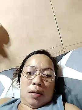 Snapshot of asianwet4u chatting on February 15, 2025, 12:43 pm asianwet4u online show from February 15, 2025, 12:43 pm