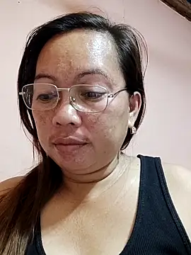Snapshot of asianwet4u chatting on March 8, 2025, 11:07 pm asianwet4u online show from March 8, 2025, 11:07 pm