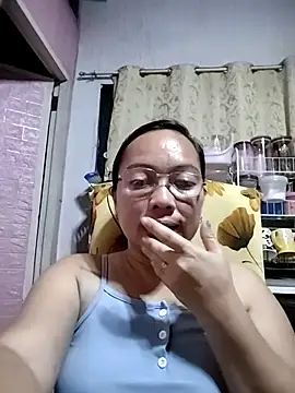 Snapshot of asianwet4u chatting on March 9, 2025, 12:53 pm asianwet4u online show from March 9, 2025, 12:53 pm