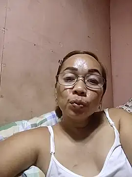 Snapshot of asianwet4u chatting on September 25, 2025, 3:49 pm asianwet4u online show from September 25, 2025, 3:49 pm