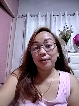 Snapshot of asianwet4u chatting on October 5, 2025, 7:50 am asianwet4u online show from October 5, 2025, 7:50 am