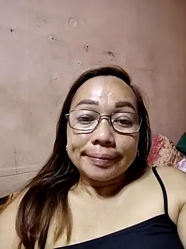 Snapshot of asianwet4u chatting on October 15, 2025, 5:07 am asianwet4u online show from October 15, 2025, 5:07 am