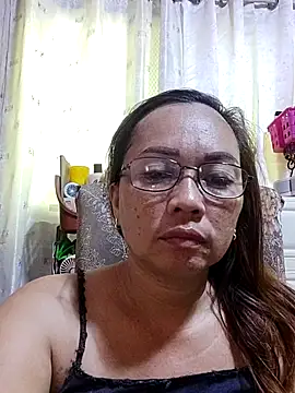 Snapshot of asianwet4u chatting on October 20, 2025, 3:29 am asianwet4u online show from October 20, 2025, 3:29 am