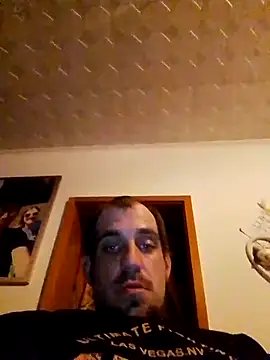 Codymc89 online show from February 5, 2026, 2:38 am