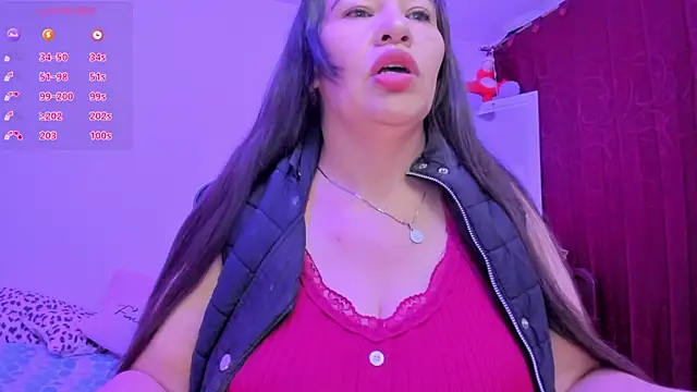 Snapshot of esmeralda_milf chatting on September 22, 2025, 11:01 am esmeralda milf online show from September 22, 2025, 11:01 am