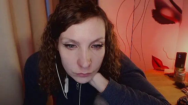 JohansonKatie online show from January 23, 2025, 1:24 pm