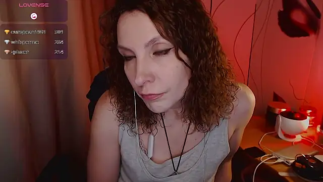 JohansonKatie online show from January 31, 2025, 4:14 am