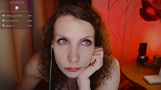 JohansonKatie online show from February 2, 2025, 4:48 am