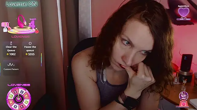 JohansonKatie online show from March 11, 2025, 6:21 am