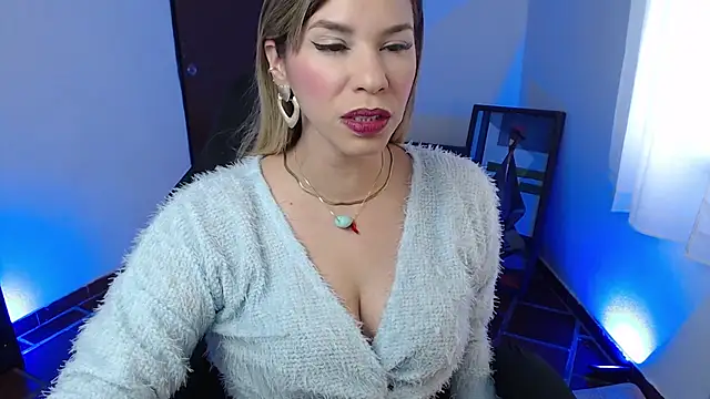 Snapshot of ms_sofia_x chatting on February 10, 2025, 4:25 pm ms sofia x online show from February 10, 2025, 4:25 pm