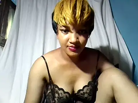 Snapshot of AVRILA chatting on March 4, 2025, 2:53 pm AVRILA online show from March 4, 2025, 2:53 pm