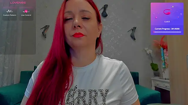 Snapshot of emilianna666 chatting on November 4, 2025, 12:37 pm emilianna666 online show from November 4, 2025, 12:37 pm