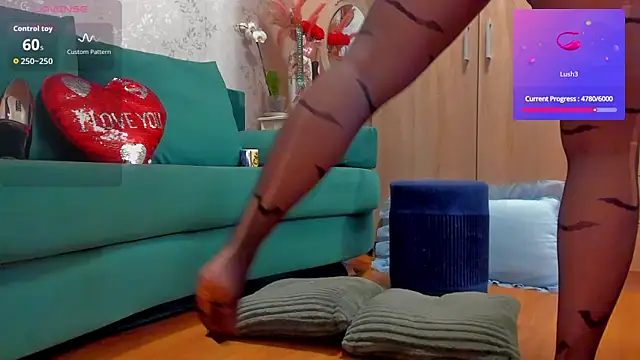 Snapshot of emilianna666 chatting on November 8, 2025, 5:34 pm emilianna666 online show from November 8, 2025, 5:34 pm