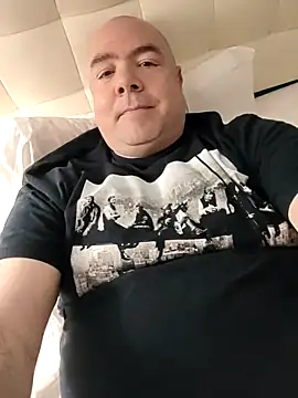 Snapshot of brian4300 chatting on March 21, 2025, 3:02 pm brian4300 online show from March 21, 2025, 3:02 pm