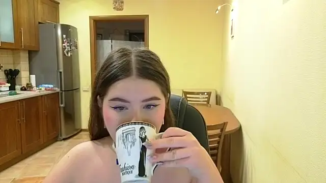 Snapshot of NicoleFoxery chatting on February 5, 2026, 3:22 am NicoleFoxery online show from February 5, 2026, 3:22 am