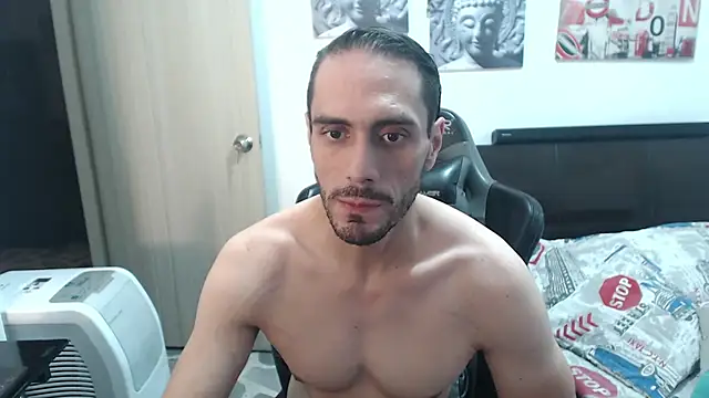 samuelgarcia  online show from December 24, 2024, 7:06 am