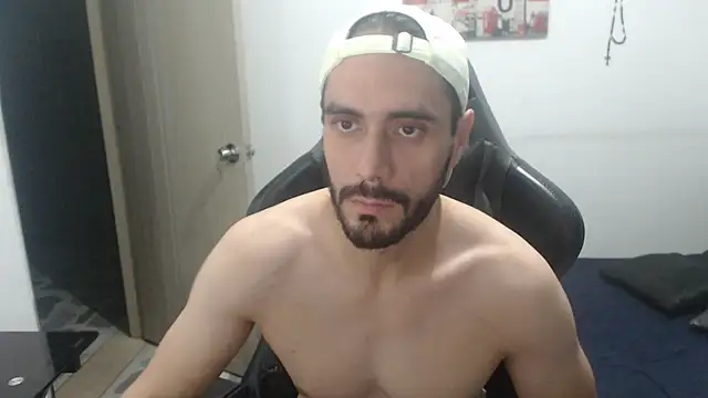 samuelgarcia  online show from September 23, 2025, 10:07 am