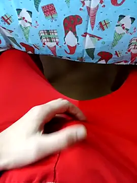 MlodyDres online show from December 3, 2025, 12:25 pm