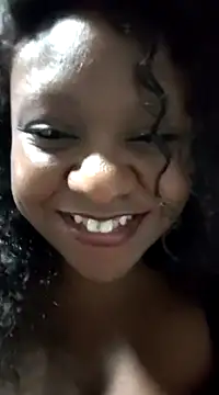 Snapshot of 6lue6a6y69 chatting on December 25, 2024, 5:37 am 6lue6a6y69 online show from December 25, 2024, 5:37 am