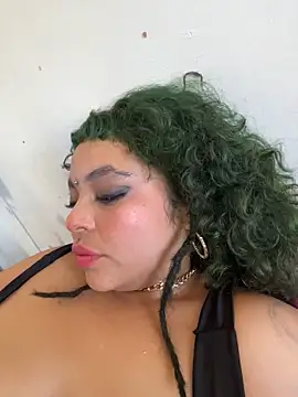 PrincessLauren420 online show from April 15, 2026, 9:26 pm