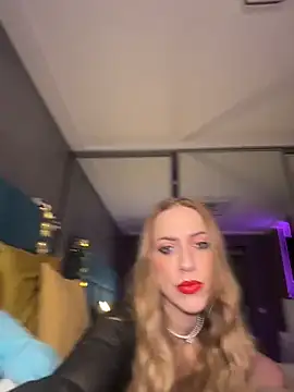 Snapshot of RockQueen_A chatting on February 26, 2026, 5:28 am RockQueen A online show from February 26, 2026, 5:28 am