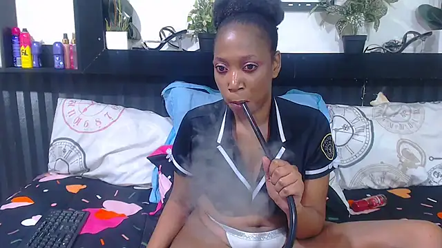 Snapshot of CurvaciousTeaser chatting on March 3, 2025, 9:26 pm CurvaciousTeaser online show from March 3, 2025, 9:26 pm