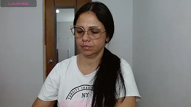 selena ferri online show from April 9, 2026, 2:00 am