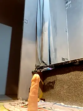 Snapshot of milosek81 chatting on November 2, 2025, 2:58 am milosek81 online show from November 2, 2025, 2:58 am