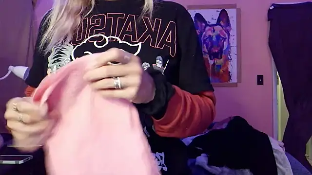 AsiaGoesPro online show from October 31, 2025, 4:24 am