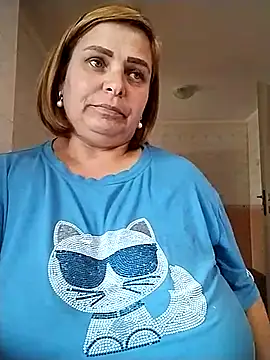 Snapshot of EvaCristal chatting on May 25, 2026, 9:48 am EvaCristal online show from May 25, 2026, 9:48 am