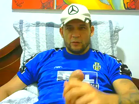 Snapshot of altenori112 chatting on May 4, 2026, 2:29 am altenori112 online show from May 4, 2026, 2:29 am
