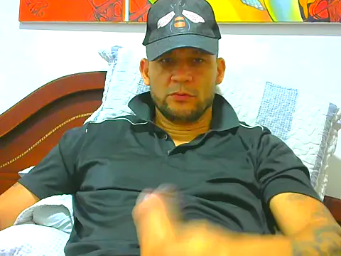 Snapshot of altenori112 chatting on May 7, 2026, 10:48 pm altenori112 online show from May 7, 2026, 10:48 pm