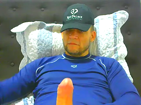 Snapshot of altenori112 chatting on May 13, 2026, 10:17 pm altenori112 online show from May 13, 2026, 10:17 pm