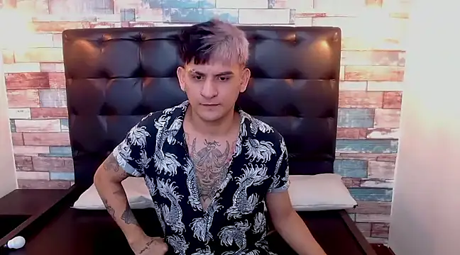 Dona and Carl online show from December 12, 2024, 4:48 am