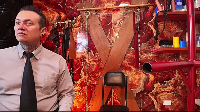 boy n girl online show from February 11, 2026, 10:53 am