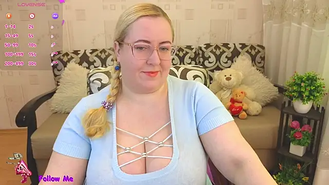 Ginesia online show from February 13, 2025, 1:37 pm