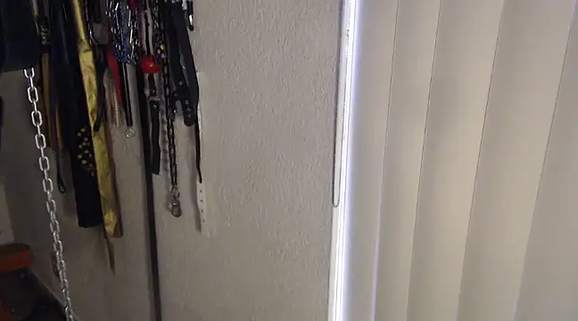 Snapshot of Transjoni chatting on February 23, 2025, 8:22 pm Transjoni online show from February 23, 2025, 8:22 pm