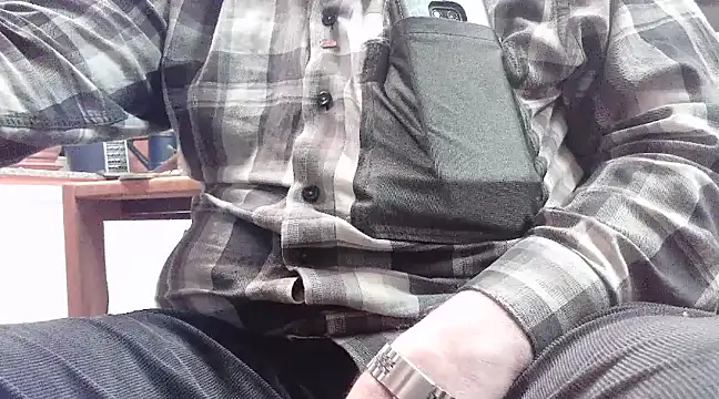 Snapshot of HaraldGermany chatting on December 23, 2024, 5:11 pm HaraldGermany online show from December 23, 2024, 5:11 pm