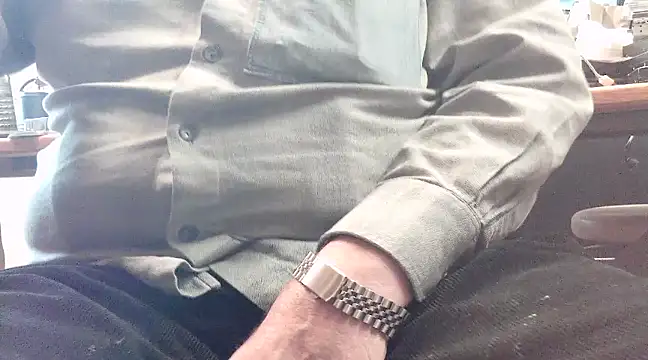 Snapshot of HaraldGermany chatting on January 26, 2025, 3:25 pm HaraldGermany online show from January 26, 2025, 3:25 pm