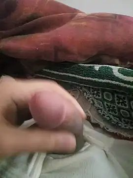 Ummfuss1 online show from January 21, 2025, 1:11 pm