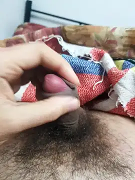 Ummfuss1 online show from February 7, 2025, 12:50 pm