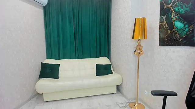 Snapshot of EnergyBunny_1 chatting on January 31, 2025, 12:17 am EnergyBunny 1 online show from January 31, 2025, 12:17 am